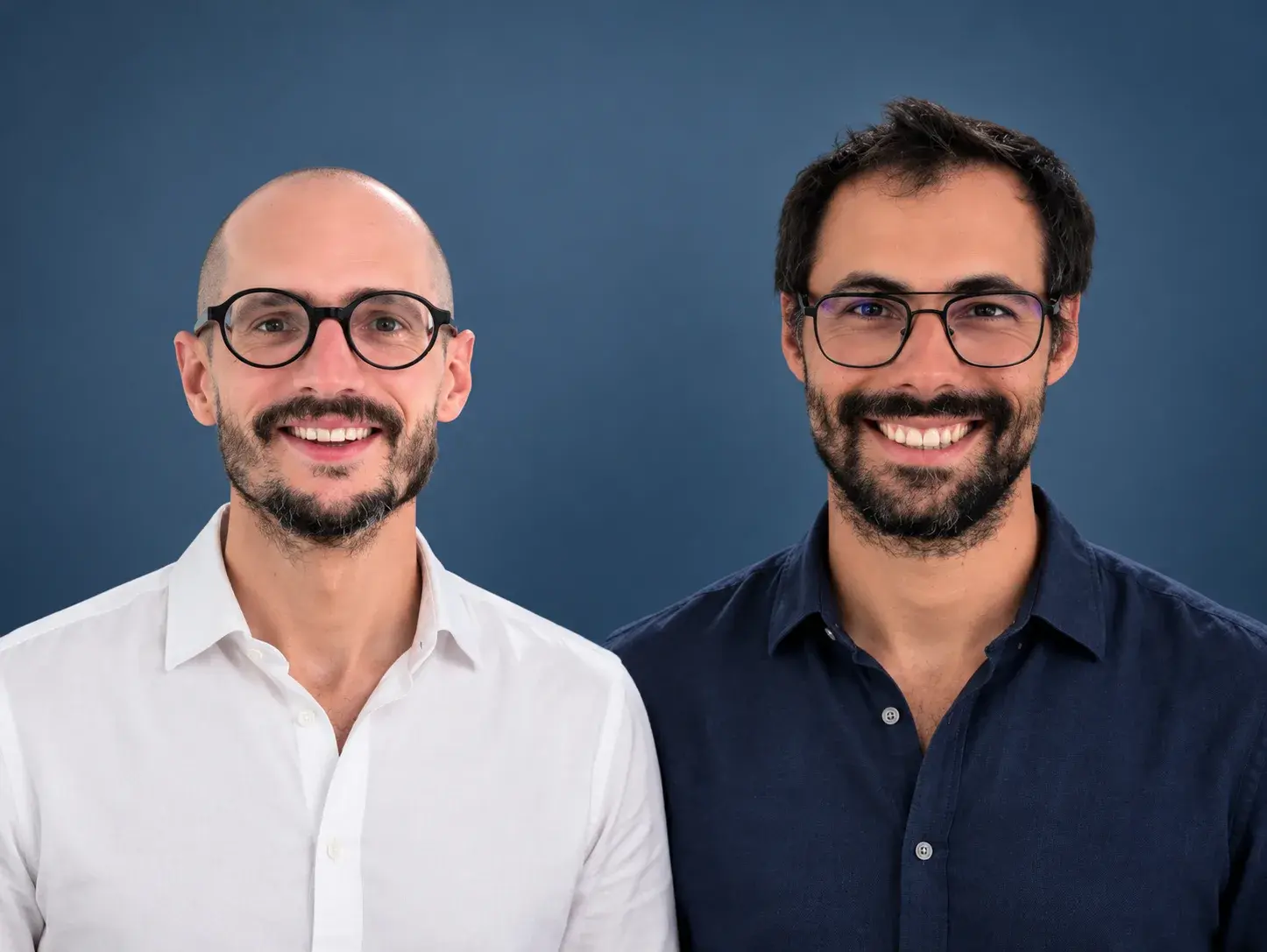 Les artisans derrière